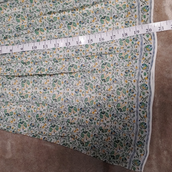 Max Studio Skirt Size: M✨️ Moving end of January 2025! Everything must go✨️ - Picture 8 of 8